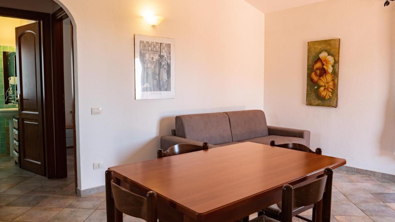 Casa Vacanza La Suaredda San Teodoro  Eksteriør billede