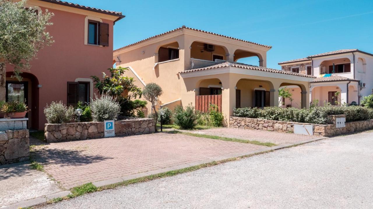 Casa Vacanza La Suaredda San Teodoro  Eksteriør billede