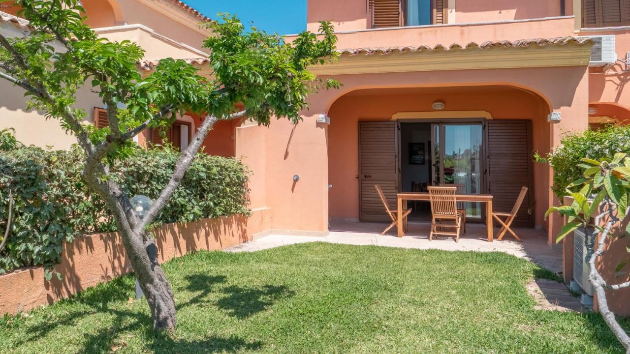 Casa Vacanza La Suaredda San Teodoro  Eksteriør billede