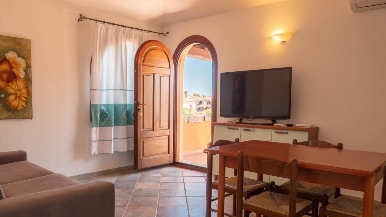 Casa Vacanza La Suaredda San Teodoro  Eksteriør billede