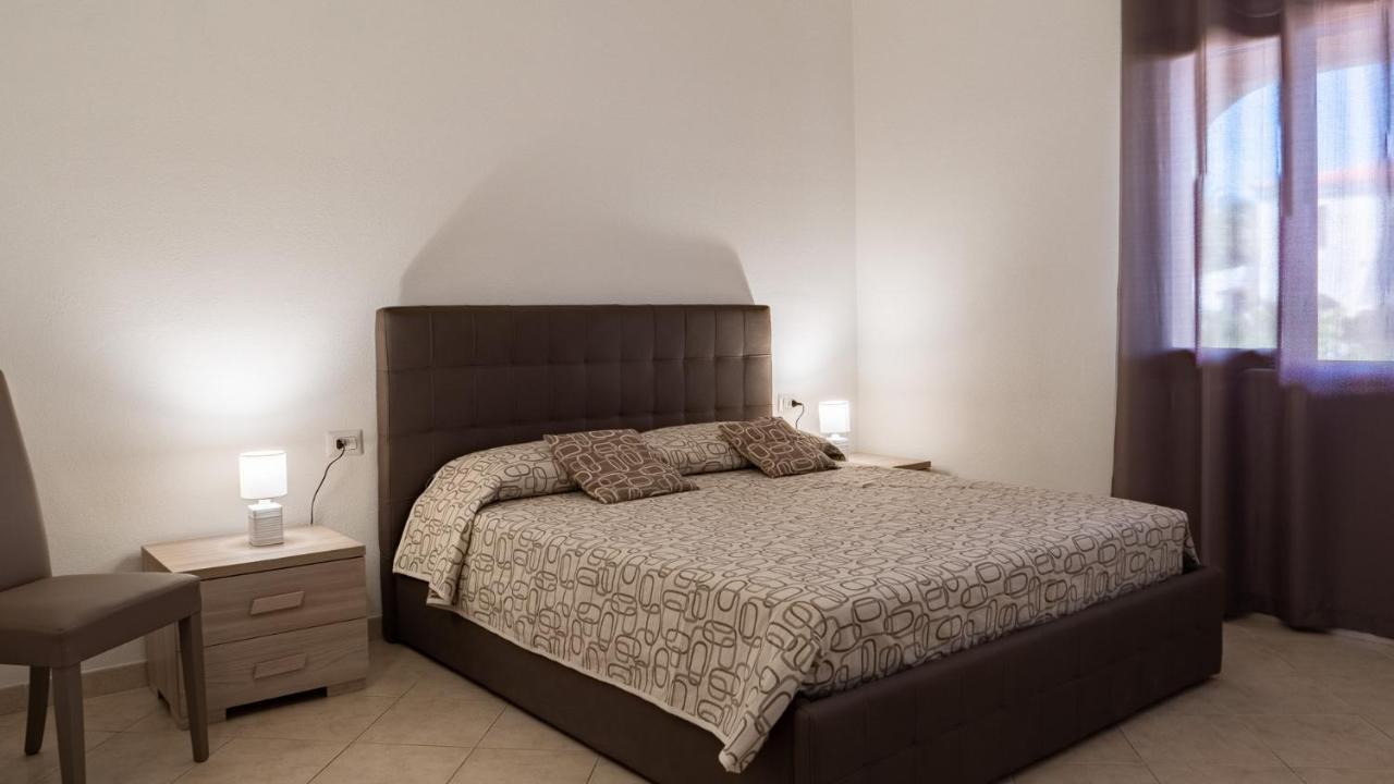 Casa Vacanza La Suaredda San Teodoro  Eksteriør billede