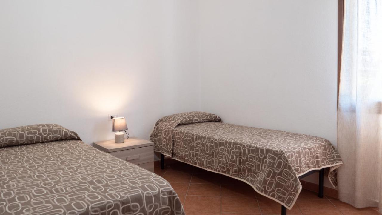 Casa Vacanza La Suaredda San Teodoro  Eksteriør billede