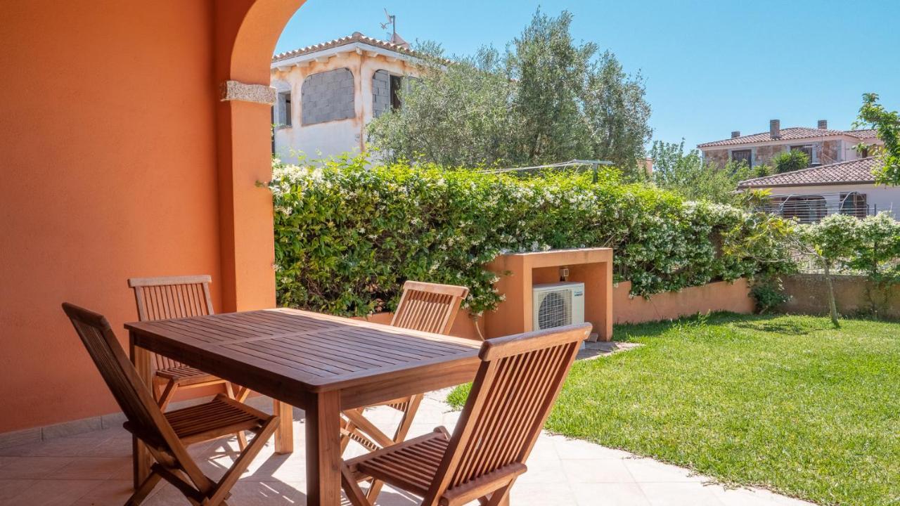 Casa Vacanza La Suaredda San Teodoro  Eksteriør billede