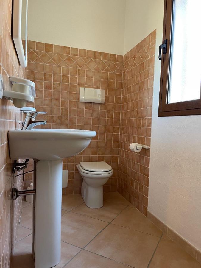 Casa Vacanza La Suaredda San Teodoro  Eksteriør billede